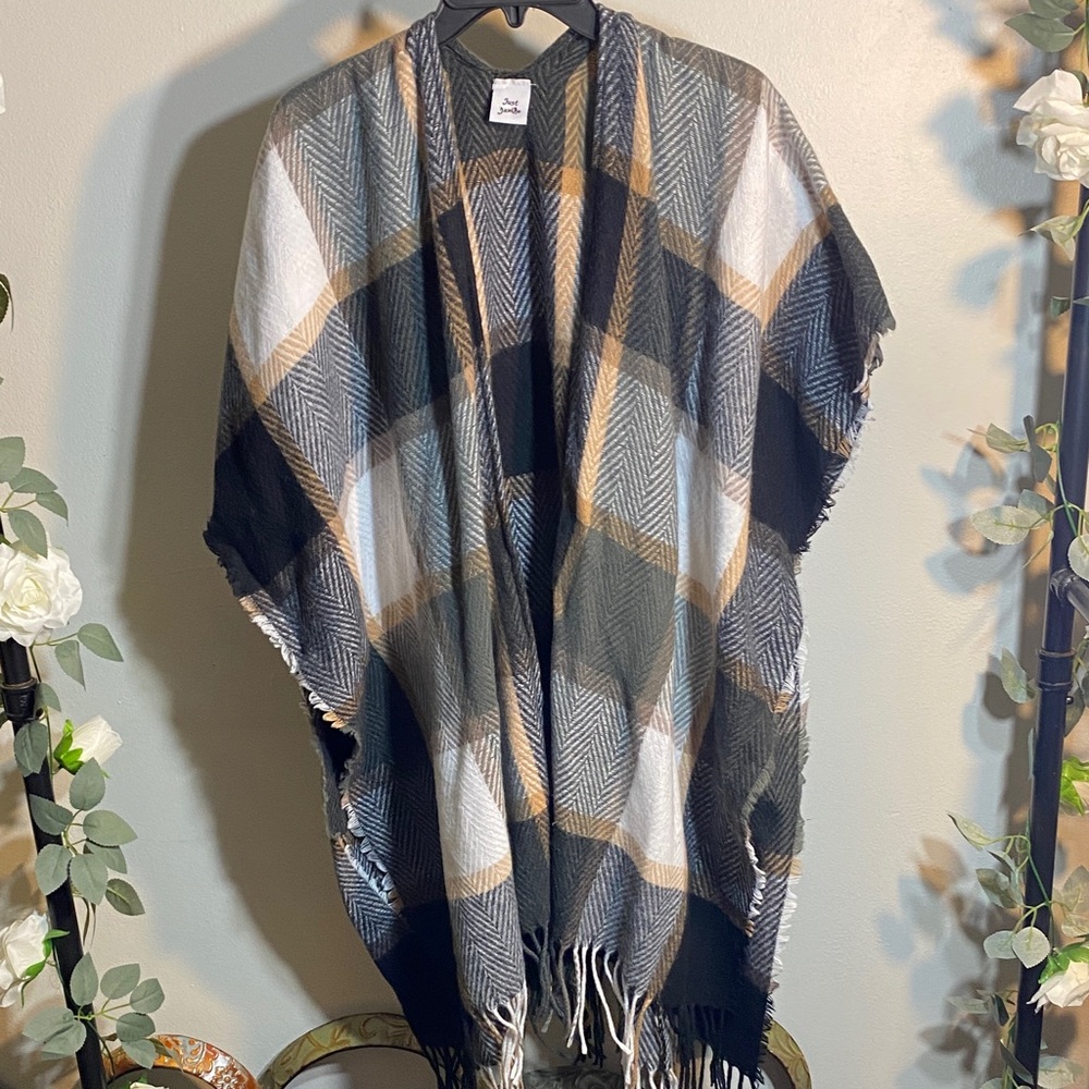 Chic Plaid Fringe Wrap in Black, Gray, and Tan